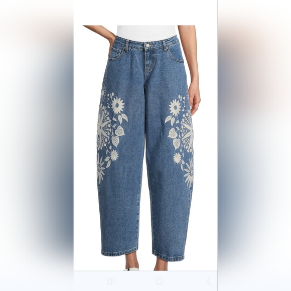 Denim - Floral Embroidered Midrise Barrel Jeans